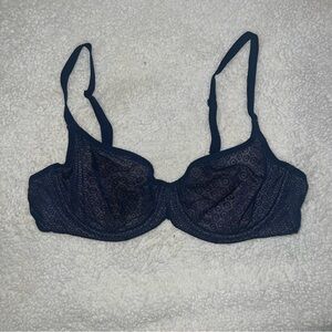 LIKE NEW Victorias Secret Lace mesh unlined underwire bra